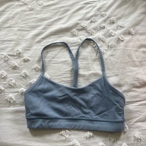 size 4 lulu sports bra
